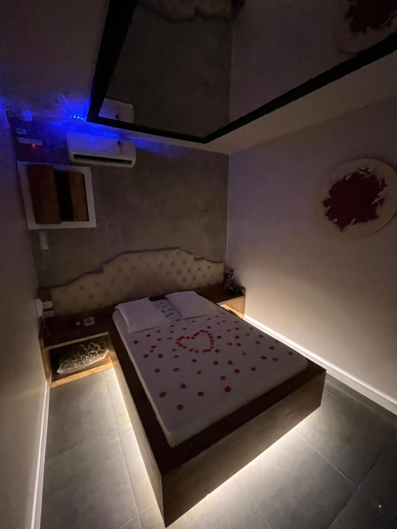 Lemonte Motel Brusque Extérieur photo